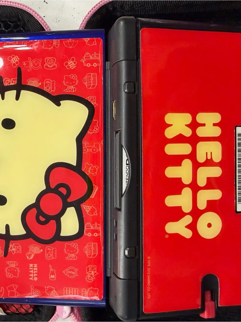 Nintendo included case